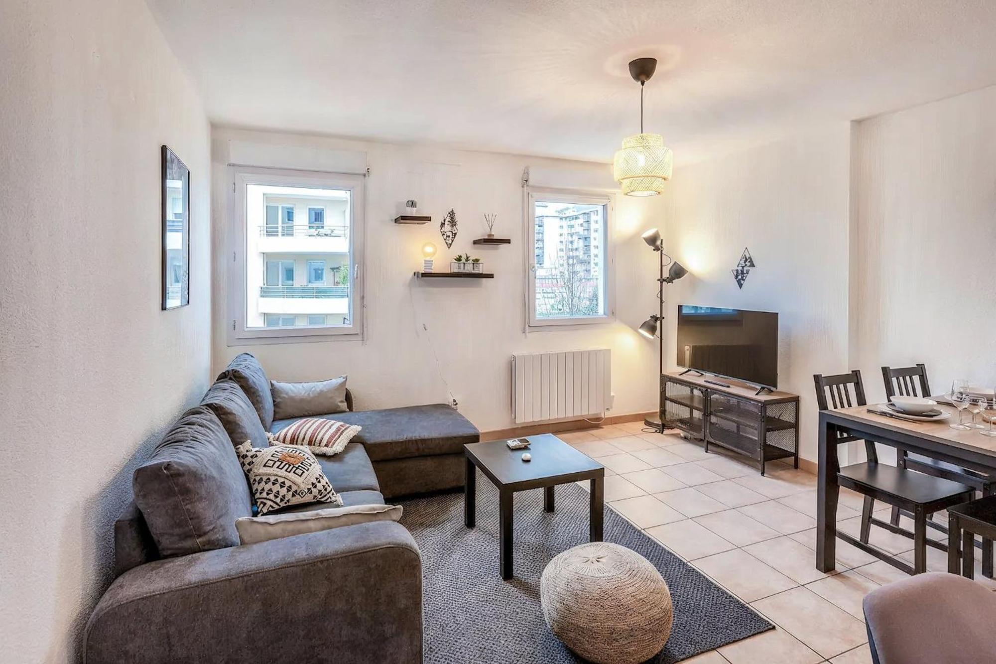 Superbe Appartement - Parking Gratuit - 4 Personnes Σαμπερί Εξωτερικό φωτογραφία